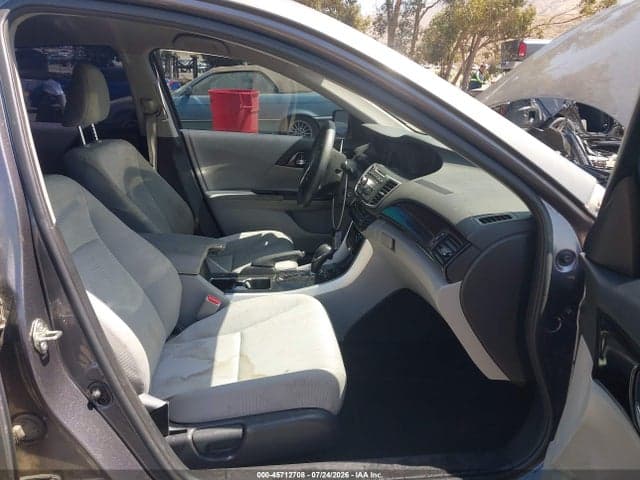 2017 HONDA ACCORD LX 5