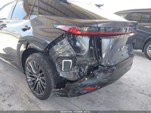 2023 LEXUS RZ 450E LUXURY 6