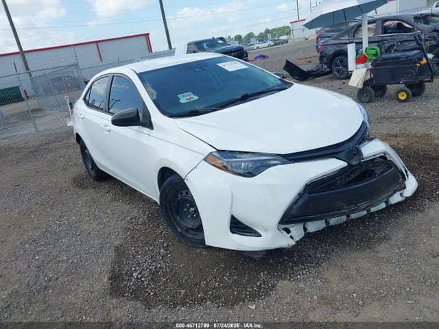 2017 TOYOTA COROLLA LE 1