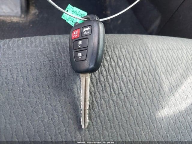 2017 TOYOTA COROLLA LE 11