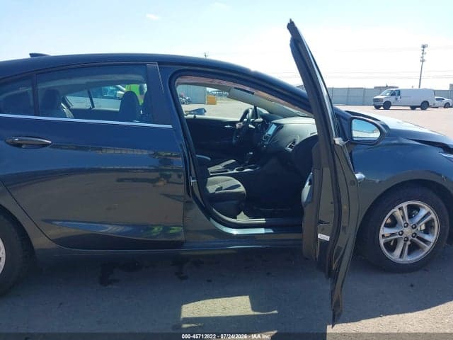 2017 CHEVROLET CRUZE LT AUTO 5