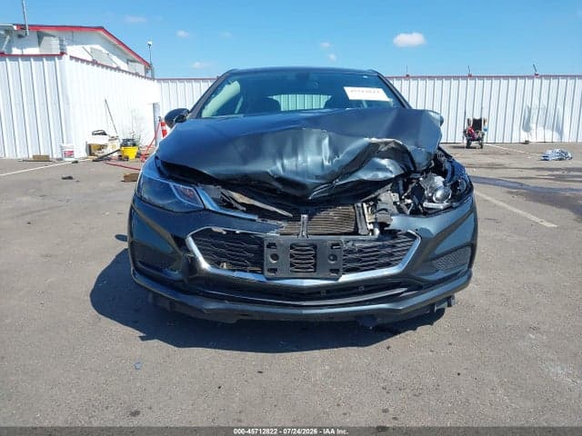 2017 CHEVROLET CRUZE LT AUTO 6
