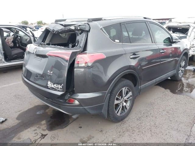 2017 TOYOTA RAV4 XLE 4