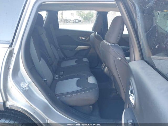 2018 JEEP CHEROKEE LATITUDE 4X4 8