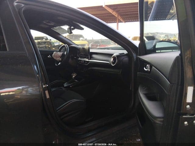 2023 KIA FORTE GT-LINE 5