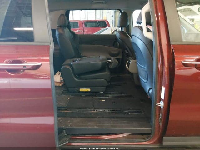 2025 KIA CARNIVAL MPV EX 8