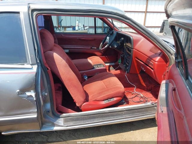 1985 FORD THUNDERBIRD 5