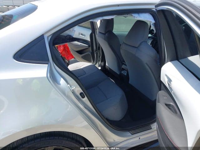 2025 TOYOTA COROLLA SE 8