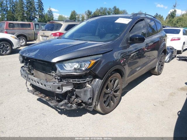 2017 FORD ESCAPE SE 2