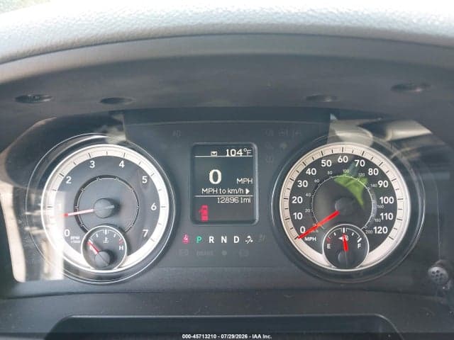 2019 RAM 1500 CLASSIC EXPRESS 4X2 6'4 BOX 7