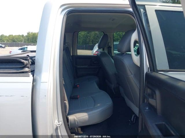 2019 RAM 1500 CLASSIC EXPRESS 4X2 6'4 BOX 8