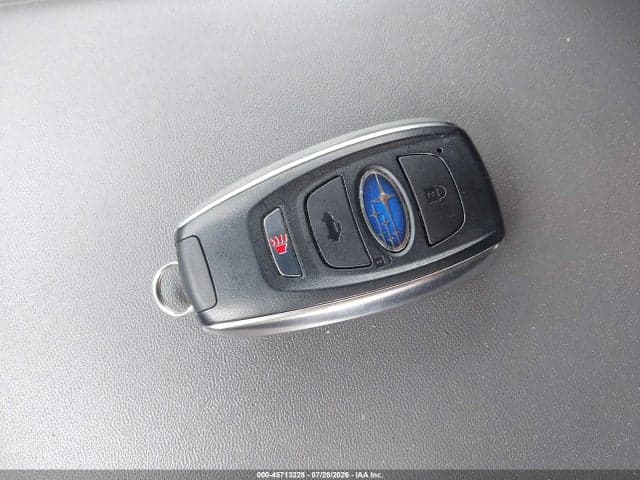 2025 SUBARU CROSSTREK PREMIUM 11