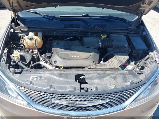 2017 CHRYSLER PACIFICA TOURING-L 10