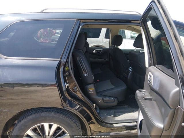 2018 NISSAN PATHFINDER SV 8