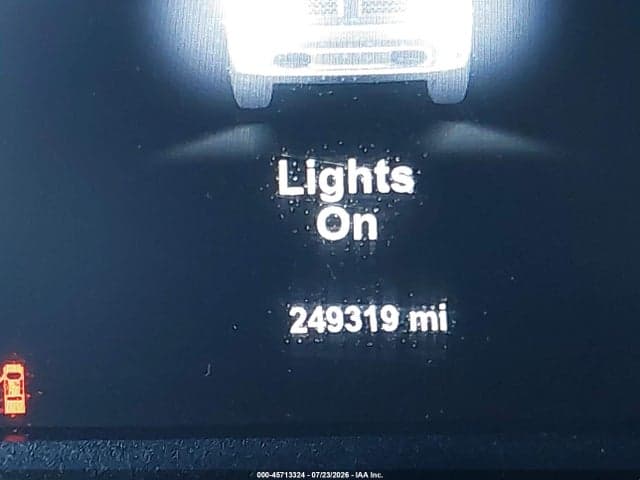 2018 RAM 1500 LARAMIE 4X4 5'7 BOX 7