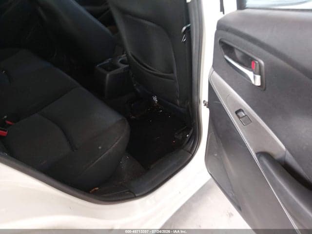 2017 TOYOTA YARIS IA 8