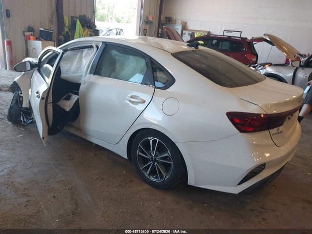 2022 KIA FORTE LXS 3