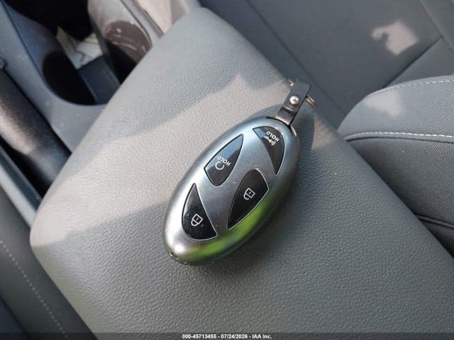 2024 HYUNDAI ELANTRA SEL 11