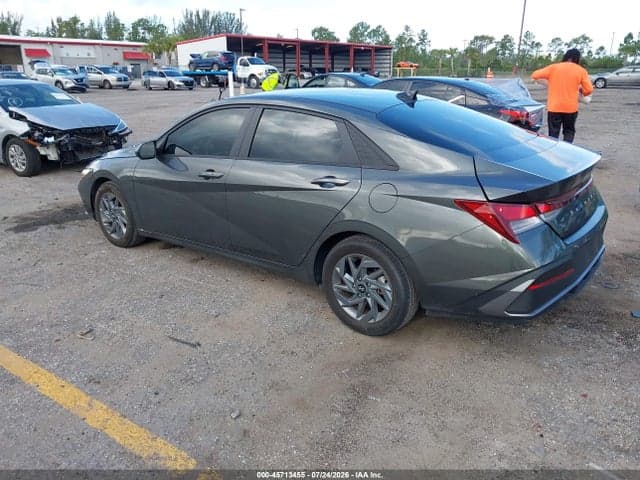 2024 HYUNDAI ELANTRA SEL 3