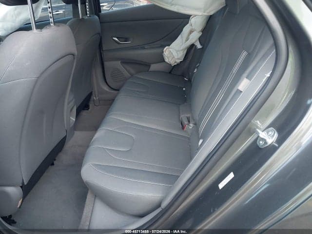2024 HYUNDAI ELANTRA SEL 8