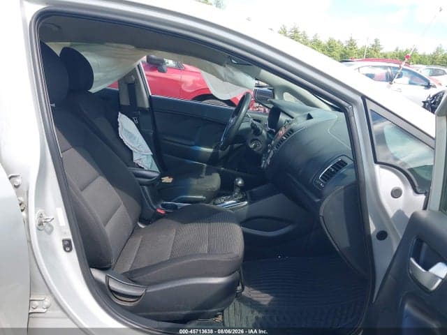 2017 KIA FORTE LX 5
