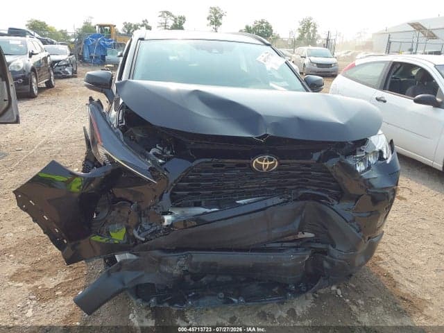 2020 TOYOTA RAV4 XLE PREMIUM 6