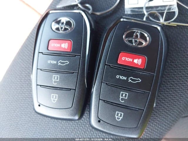2026 TOYOTA COROLLA SE 11