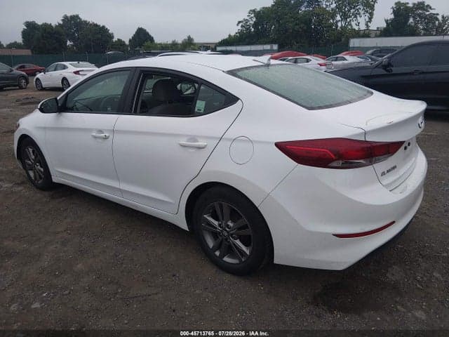 2017 HYUNDAI ELANTRA SE 3