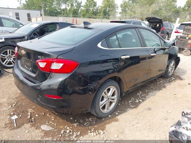 2018 CHEVROLET CRUZE LT AUTO 4