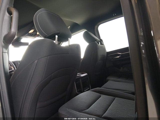 2022 RAM 1500 BIG HORN 4X2 6'4 BOX 8