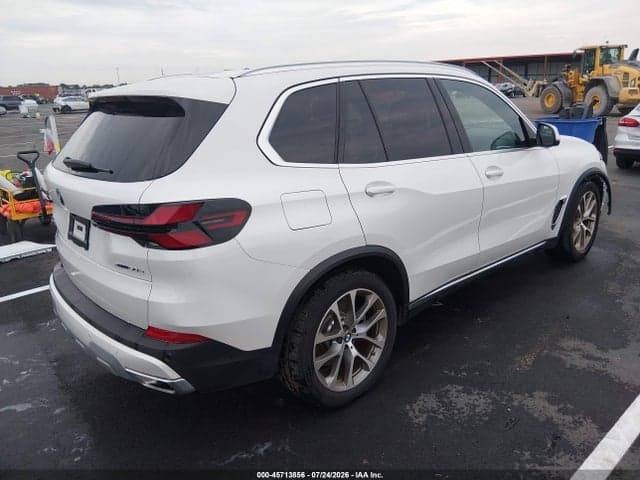 2026 BMW X5 PHEV XDRIVE50E 4