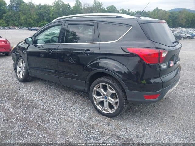 2019 FORD ESCAPE TITANIUM 3