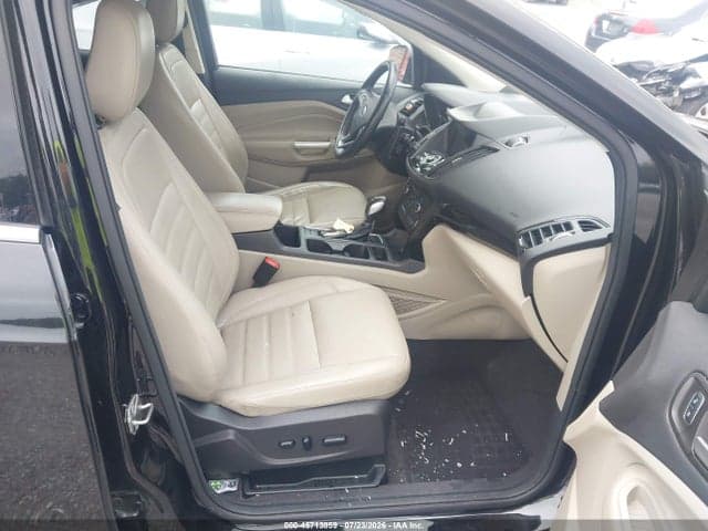 2019 FORD ESCAPE TITANIUM 5