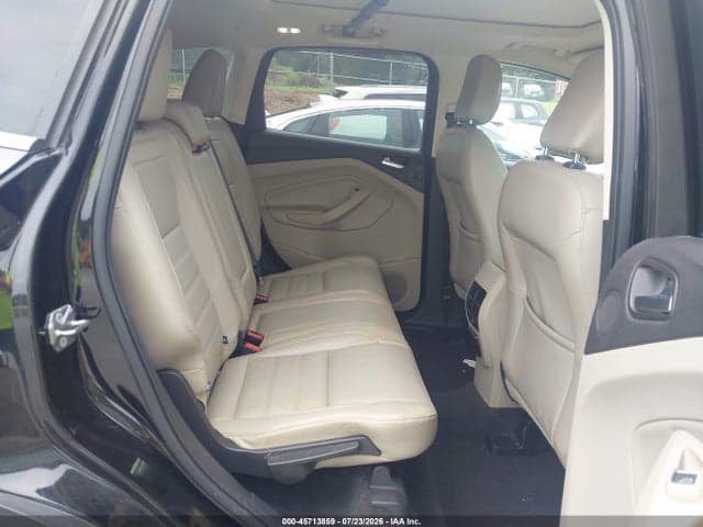 2019 FORD ESCAPE TITANIUM 8