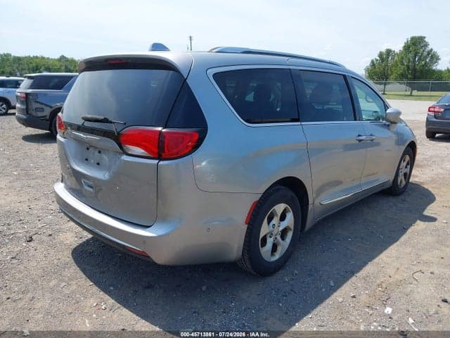 2017 CHRYSLER PACIFICA TOURING-L PLUS 4