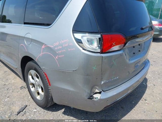 2017 CHRYSLER PACIFICA TOURING-L PLUS 6