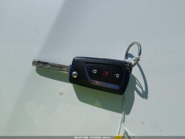 2021 TOYOTA RAV4 HYBRID LE 11