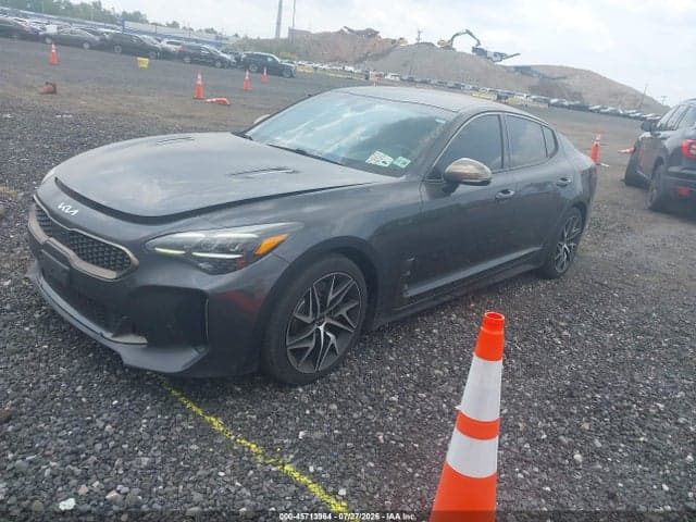 2022 KIA STINGER GT-LINE 2