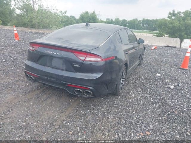 2022 KIA STINGER GT-LINE 4