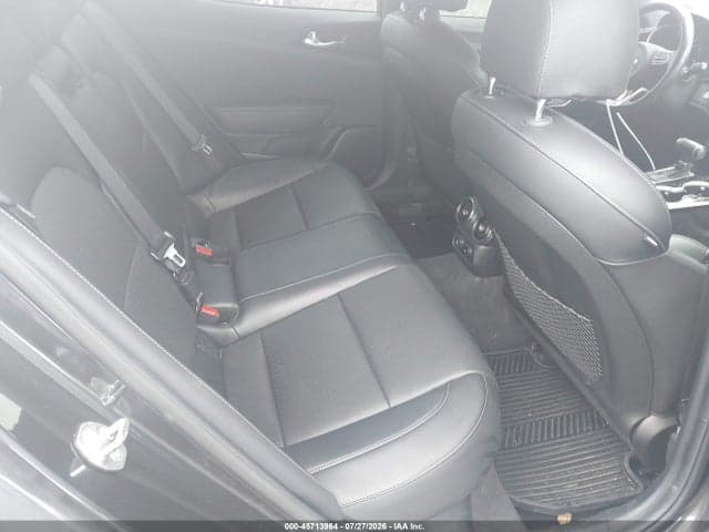 2022 KIA STINGER GT-LINE 8