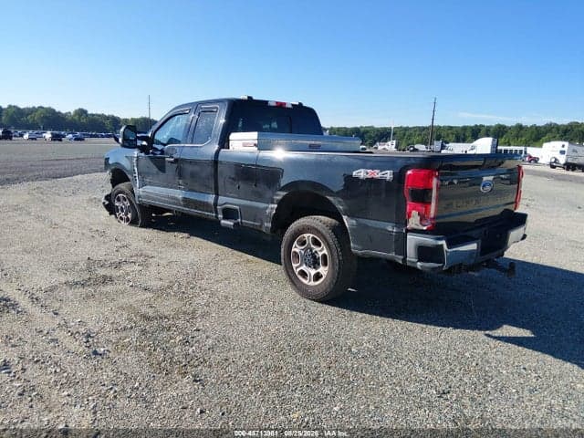 2025 FORD F-350 XLT 3