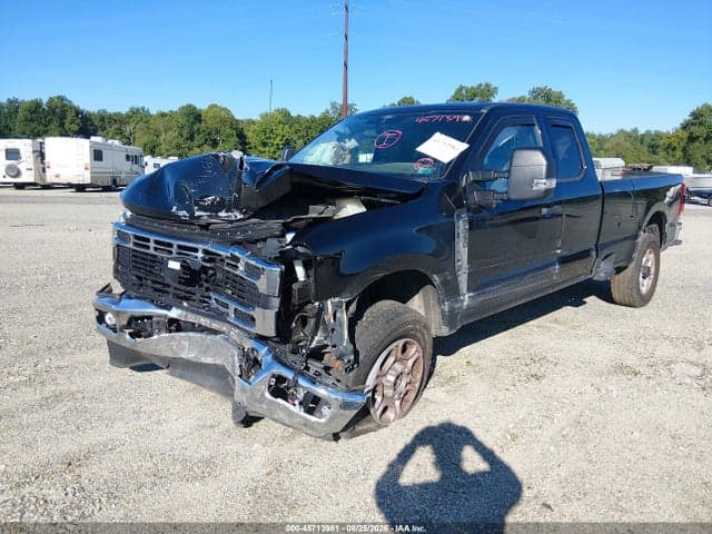2025 FORD F-350 XLT 6
