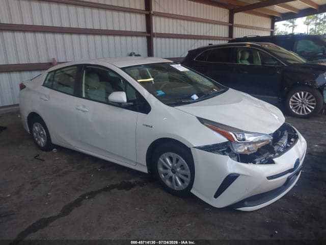 2020 TOYOTA PRIUS LE 1