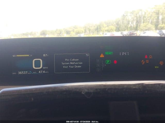 2020 TOYOTA PRIUS LE 7