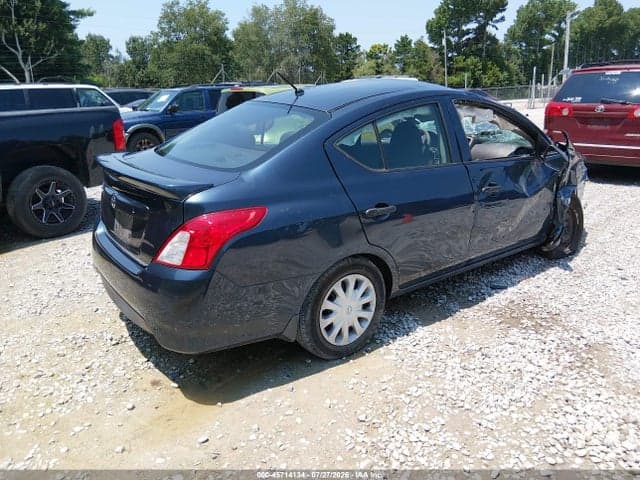 2017 NISSAN VERSA 1.6 S+ 4
