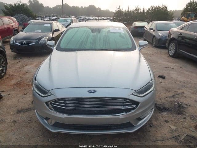 2017 FORD FUSION SE 12