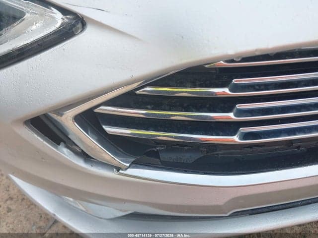 2017 FORD FUSION SE 18