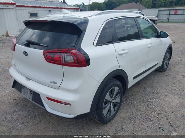 2018 KIA NIRO LX 4