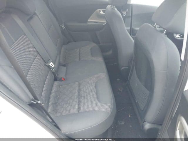 2018 KIA NIRO LX 8