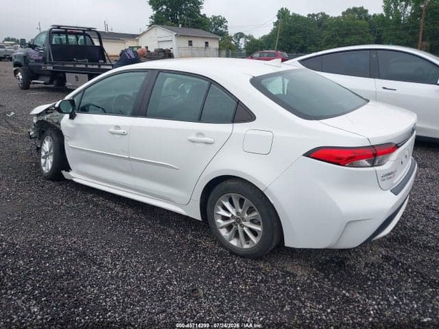 2021 TOYOTA COROLLA LE 3